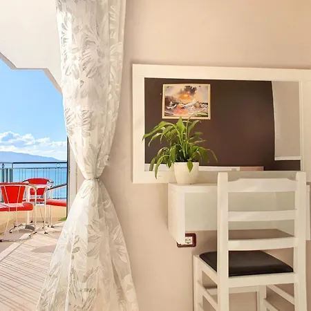 Allure Apartment Sarande Exterior photo
